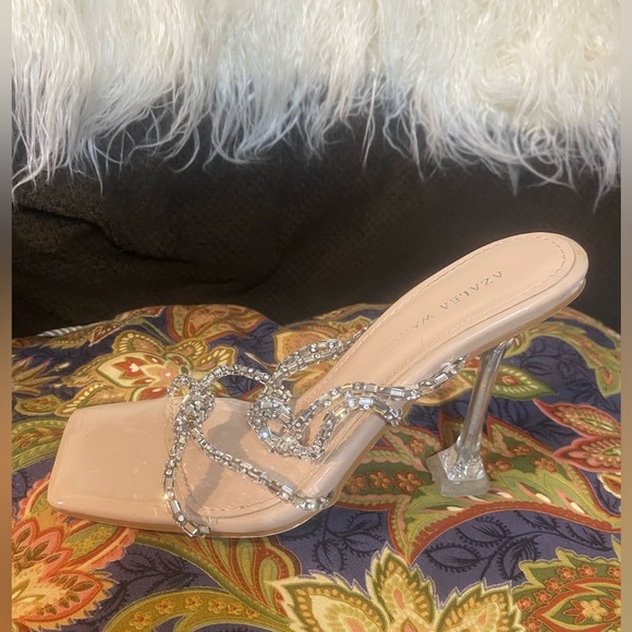 Azalea Wang blinged out heels Gorgeous - Picture 3 of 10